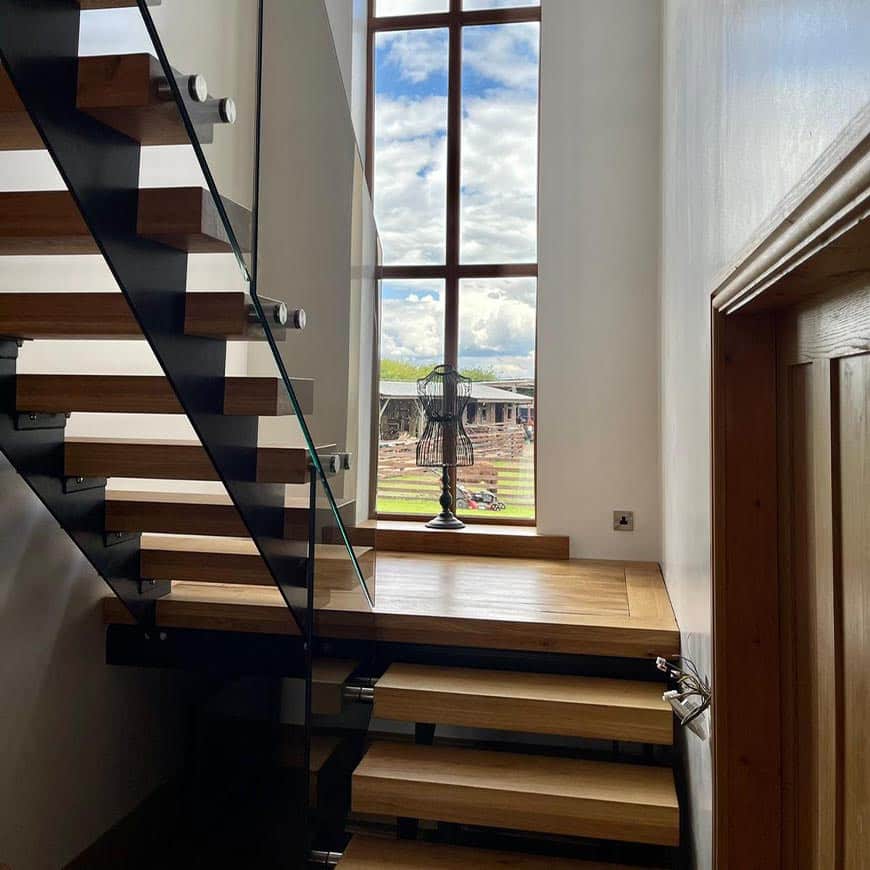 Frameless Glass Staircase