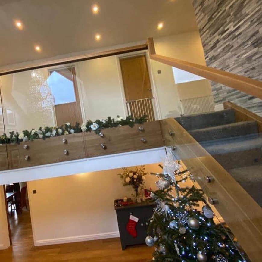 Oak Frameless Stair Renovations