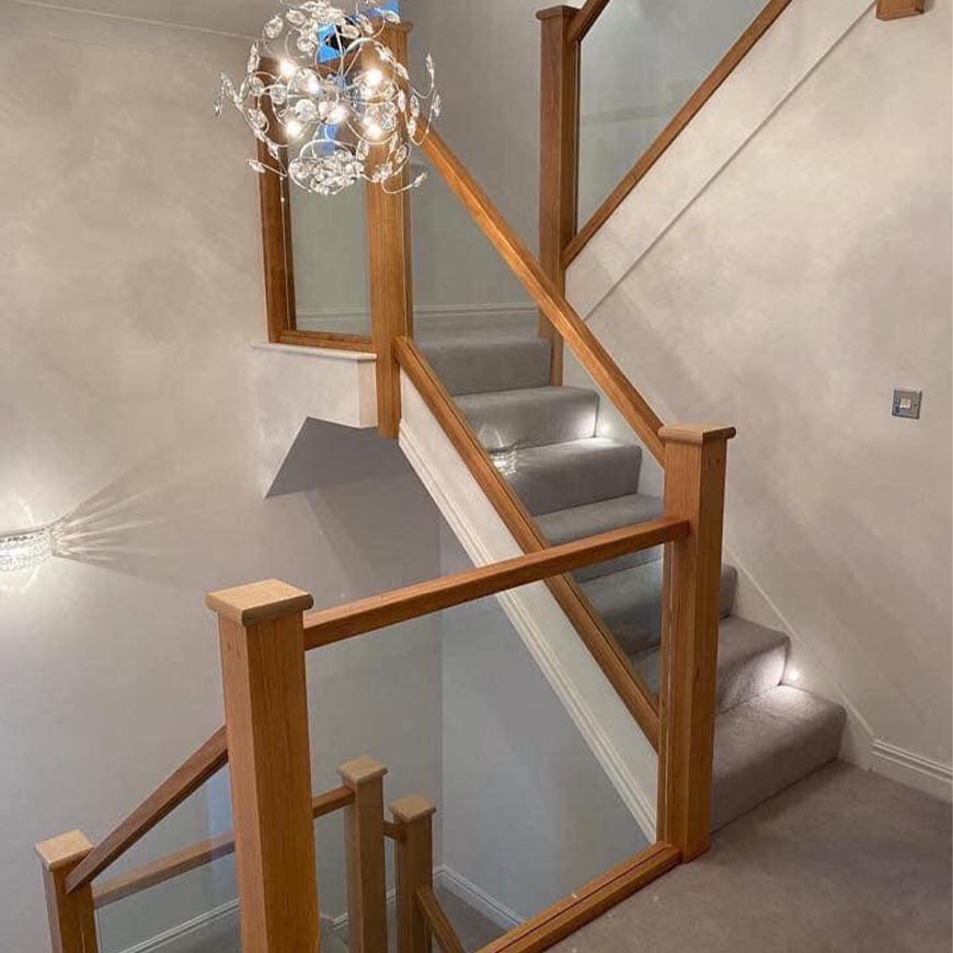 Modern Oak Glass Staircase